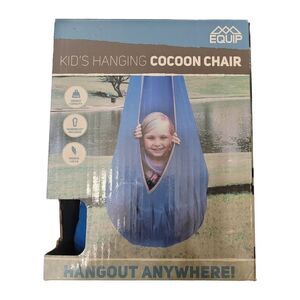 Hanging cocoon chair 
